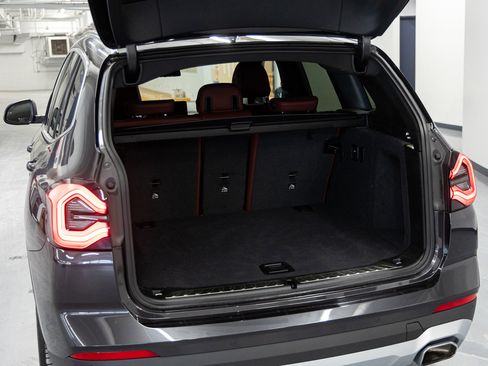 Used 2024 BMW X3 xDrive30i w/ Premium Package w/ZPA image 17