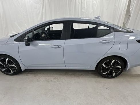 New 2025 Nissan Versa SR w/ Trunk Package FWD image 6