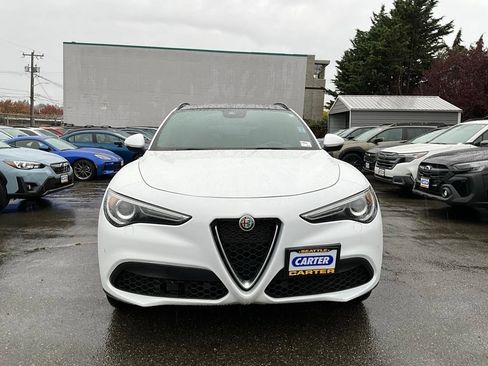 Used 2022 Alfa Romeo Stelvio Ti w/ Active Assist Plus Package image 2