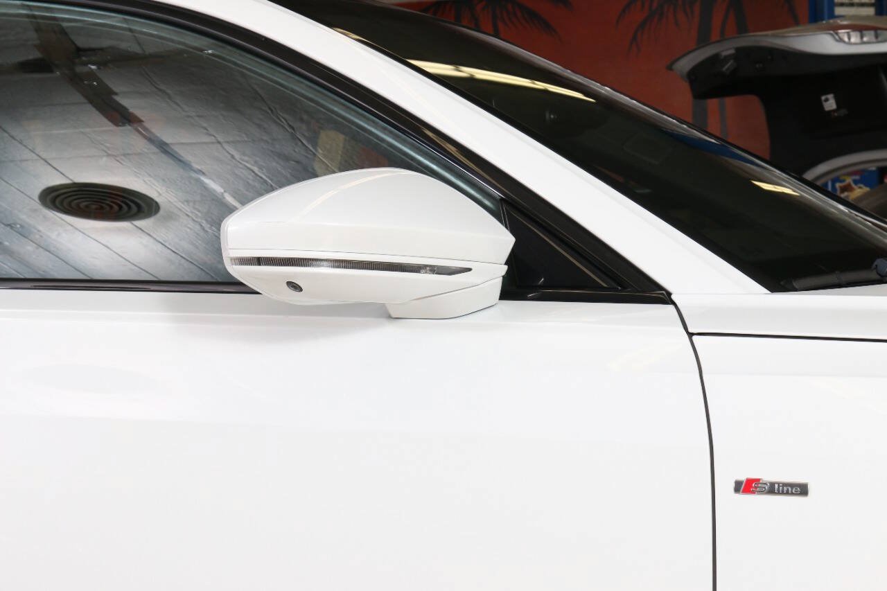 Used 2022 Audi A8 L 3.0T AWD/4WD image 17