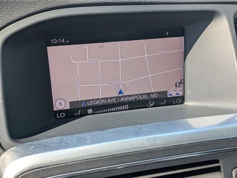 Used 2018 Volvo S60 T5 Dynamic w/ Vision Package image 11