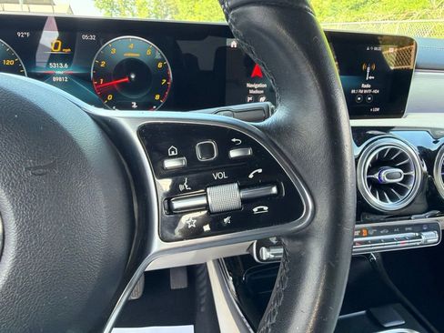 Used 2020 Mercedes-Benz CLA 250 image 31