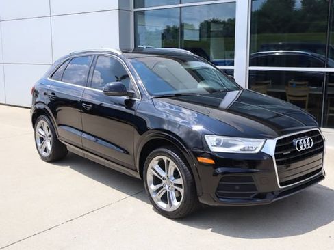 Used 2016 Audi Q3 2.0T Premium Plus w/ Technology Package AWD/4WD image 2
