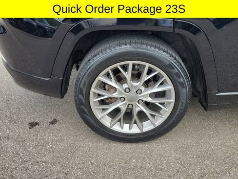 Certified 2023 Jeep Grand Cherokee Summit AWD/4WD image 7