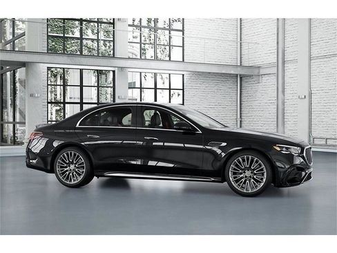 New 2026 Mercedes-Benz E 53 AMG e 4MATIC Sedan image 14