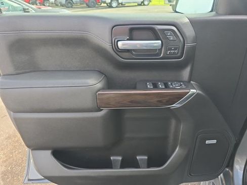 Used 2021 GMC Sierra 1500 SLT w/ SLT Premium Plus Package RWD image 28