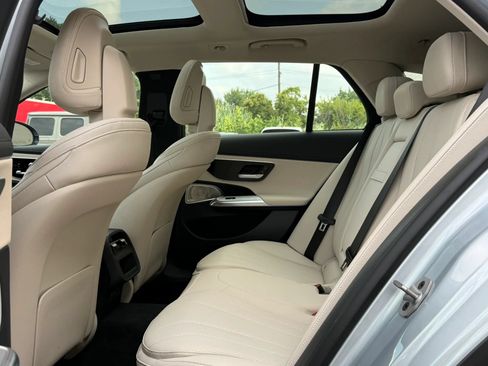Used 2024 Mercedes-Benz E 450 4MATIC All-Terrain Wagon w/ Digital Light Package image 32