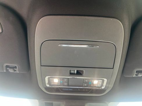 Used 2021 Ford F150 Lariat w/ Equipment Group 502A High AWD/4WD image 31