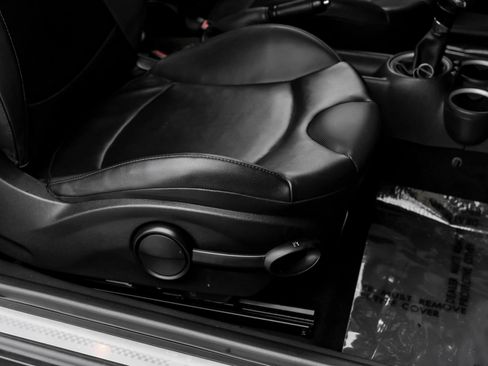 Used 2013 MINI Cooper S image 30