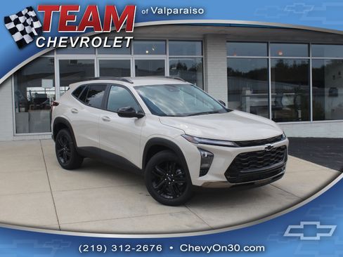 New 2026 Chevrolet Trax ACTIV w/ Driver Confidence Package FWD image 1
