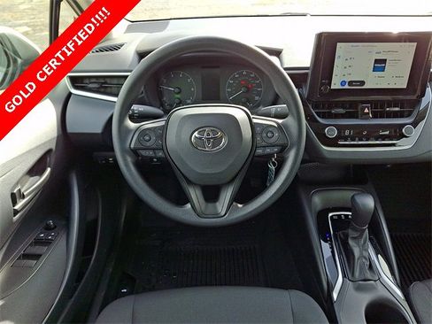 Certified 2025 Toyota Corolla LE image 14