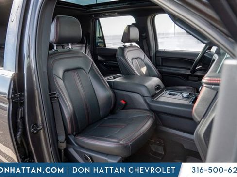 Used 2023 Ford Expedition Limited image 31