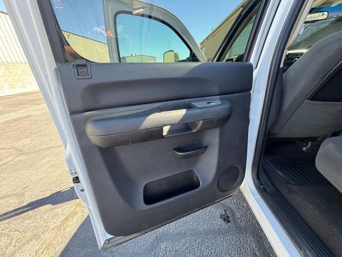 Used 2008 Chevrolet Silverado 2500 LT w/ 1LT Convenience Package image 37