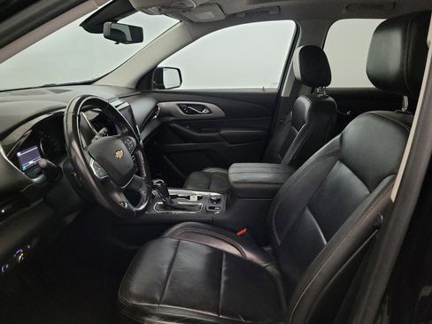 Used 2018 Chevrolet Traverse LT AWD/4WD image 17