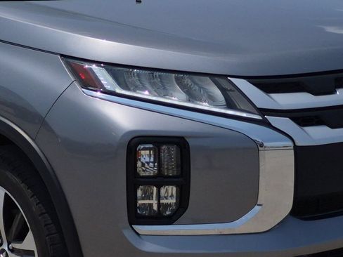 Used 2021 Mitsubishi Outlander Sport ES AWD/4WD image 26