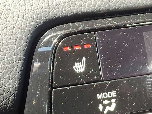 Used 2023 Honda Pilot Touring image 26