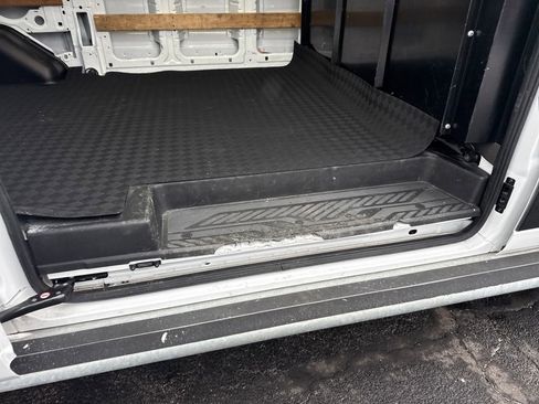 Used 2024 Ford Transit 250 Low Roof w/ Exterior Upgrade Package image 37