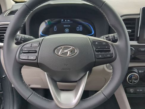 New 2026 Hyundai Venue SEL image 25