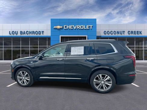 Used 2021 Cadillac XT6 Premium Luxury image 5