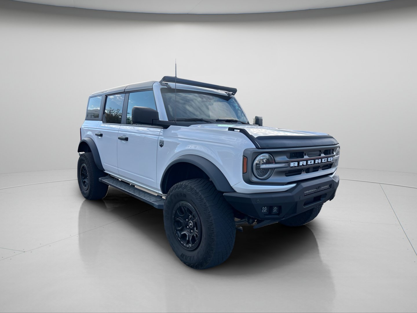 Used 2023 Ford Bronco Big Bend AWD/4WD image 3