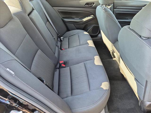 Used 2025 Nissan Altima 2.5 SV FWD image 19