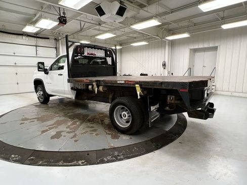 Used 2021 Chevrolet Silverado 3500 W/T w/ WT Convenience Package AWD/4WD image 4