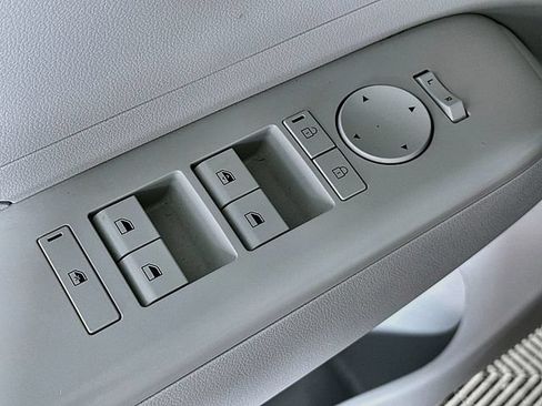 Used 2024 Hyundai Kona SEL FWD image 18