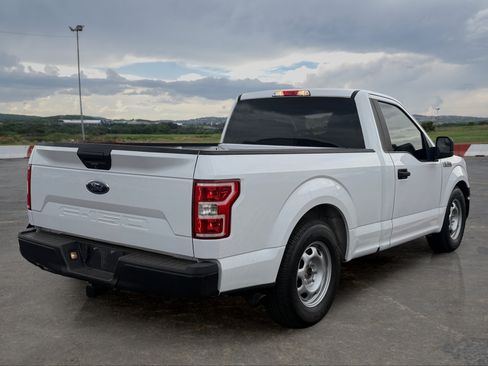 Used 2018 Ford F150 XL w/ Equipment Group 101A Mid RWD image 3