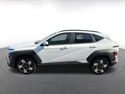 Used 2025 Hyundai Kona SEL image 10
