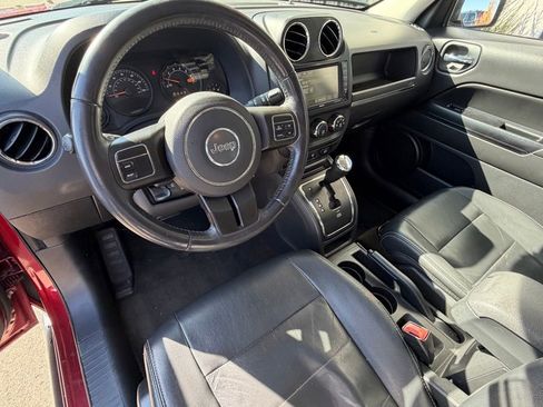 Used 2017 Jeep Patriot High Altitude image 7