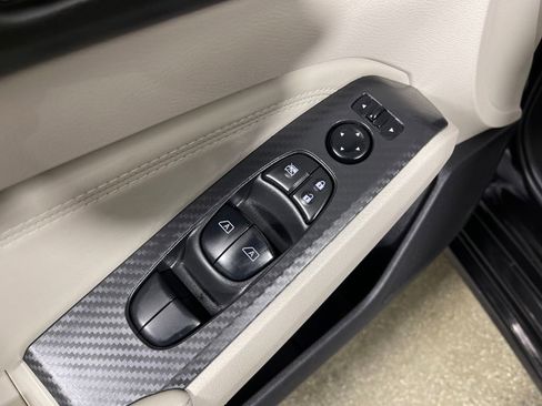 Used 2019 Nissan Altima 2.5 SL image 16