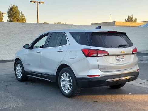 Used 2022 Chevrolet Equinox LT image 28