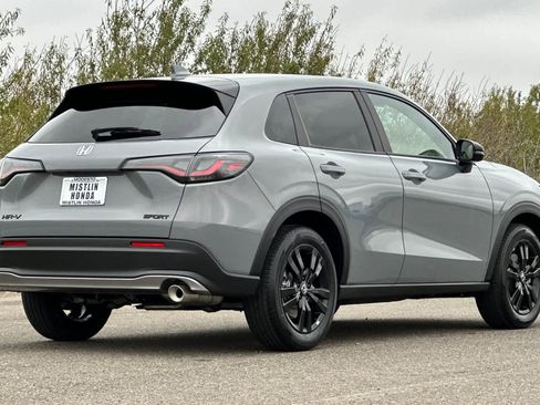 New 2026 Honda HR-V Sport image 3