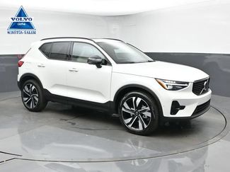 New 2026 Volvo XC40 B5 Ultra w/ Protection Package Premier AWD/4WD video 1