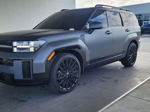 Used 2025 Hyundai Santa Fe Calligraphy image 1