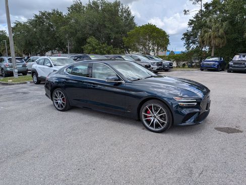 Used 2025 Genesis G70 2.5T RWD image 2