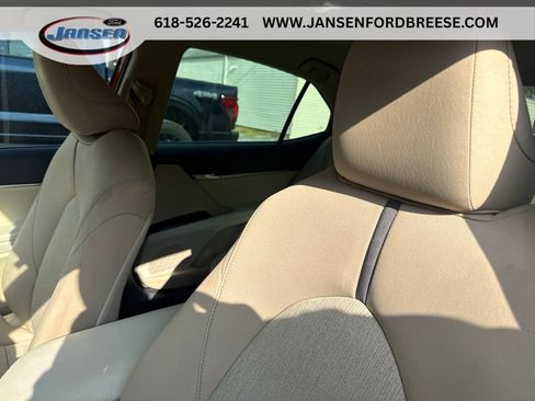 Used 2023 Toyota Camry LE FWD image 12