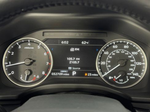 Used 2022 Mitsubishi Outlander SE image 17