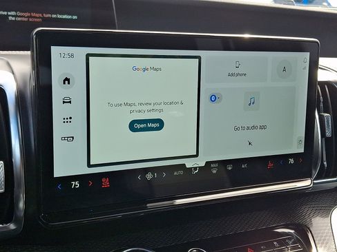 Used 2025 Ford Expedition Platinum w/ Stealth Appearance Package image 17