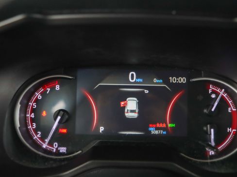 Used 2024 Toyota RAV4 XLE image 15