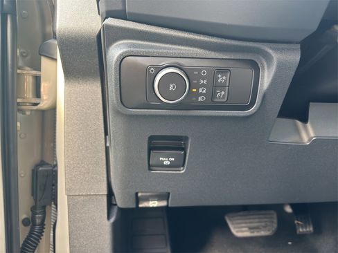 New 2025 Ford Bronco Outer Banks image 52