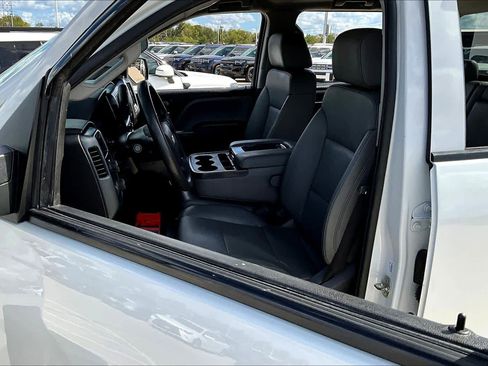 Used 2018 Chevrolet Silverado 2500 W/T w/ WT Fleet Convenience Package image 7