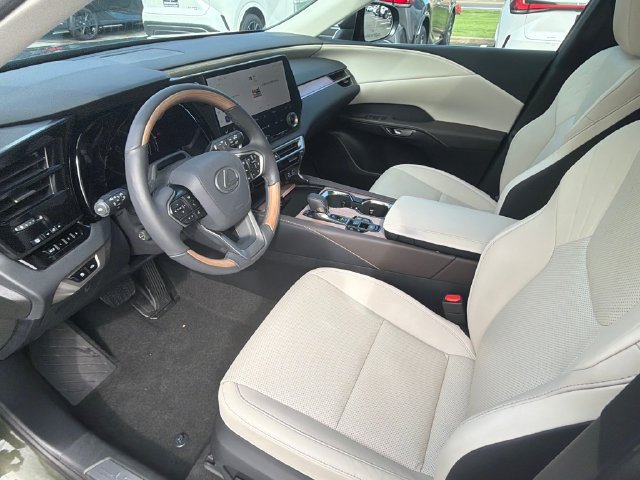 Used 2024 Lexus RX 350 Premium w/ Convenience Package AWD/4WD image 24