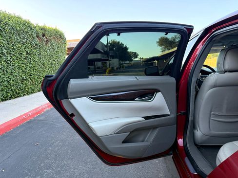 Used 2013 Cadillac XTS Platinum image 14