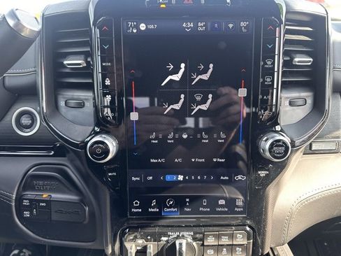 Used 2024 RAM 2500 Limited image 20