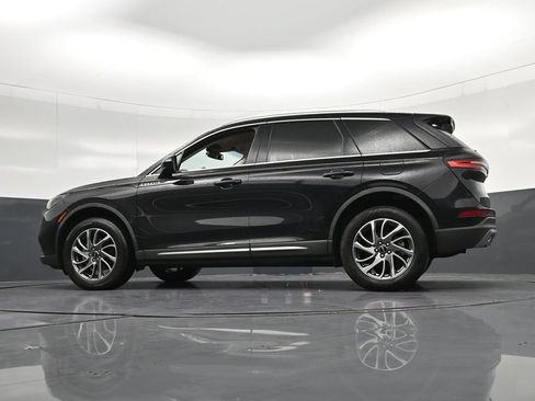 Used 2021 Lincoln Corsair AWD w/ Equipment Group 101A image 34
