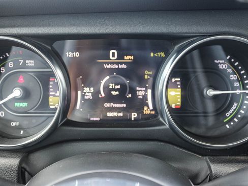 Used 2022 Jeep Wrangler Unlimited Sahara image 24