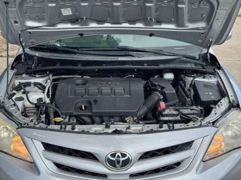 Used 2012 Toyota Corolla LE FWD image 10