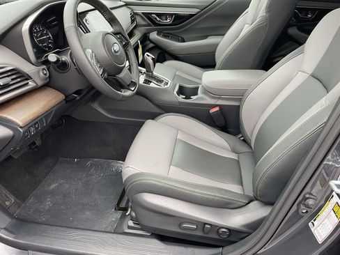 Certified 2025 Subaru Outback Onyx Edition XT w/ Tech Package 2 image 21