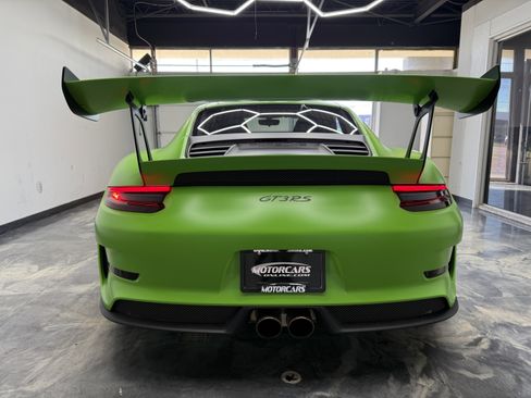 Used 2019 Porsche 911 GT3 RS RWD image 4